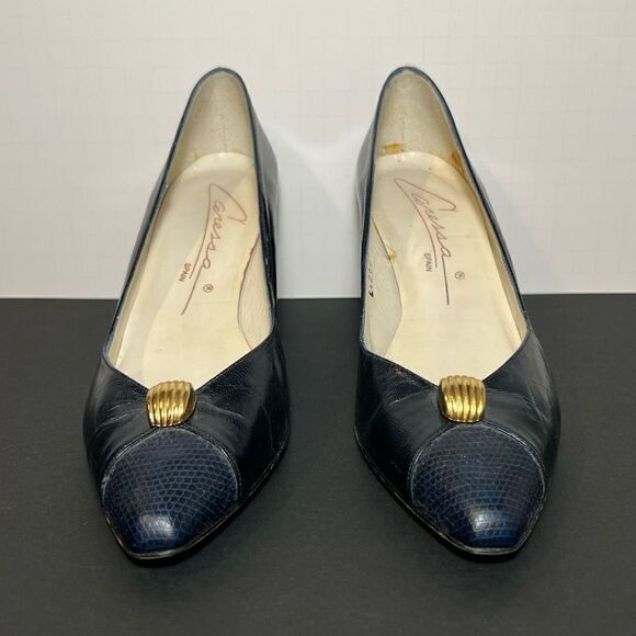 Womens CARESSA Navy Blue Cap Toe Embellished Pump Heels / Size 7.5 Medium - Picture 2 of 8